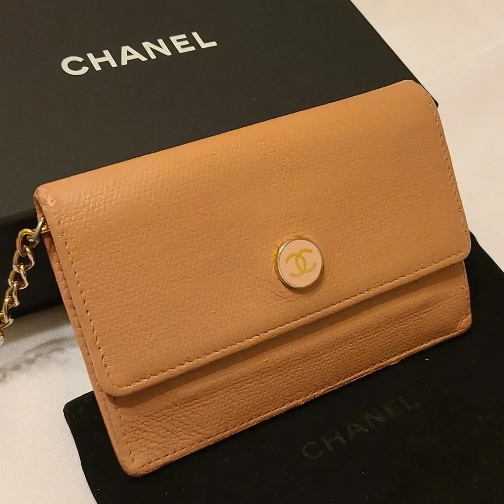 💯 Authentic Chanel Short Wallet 🍀